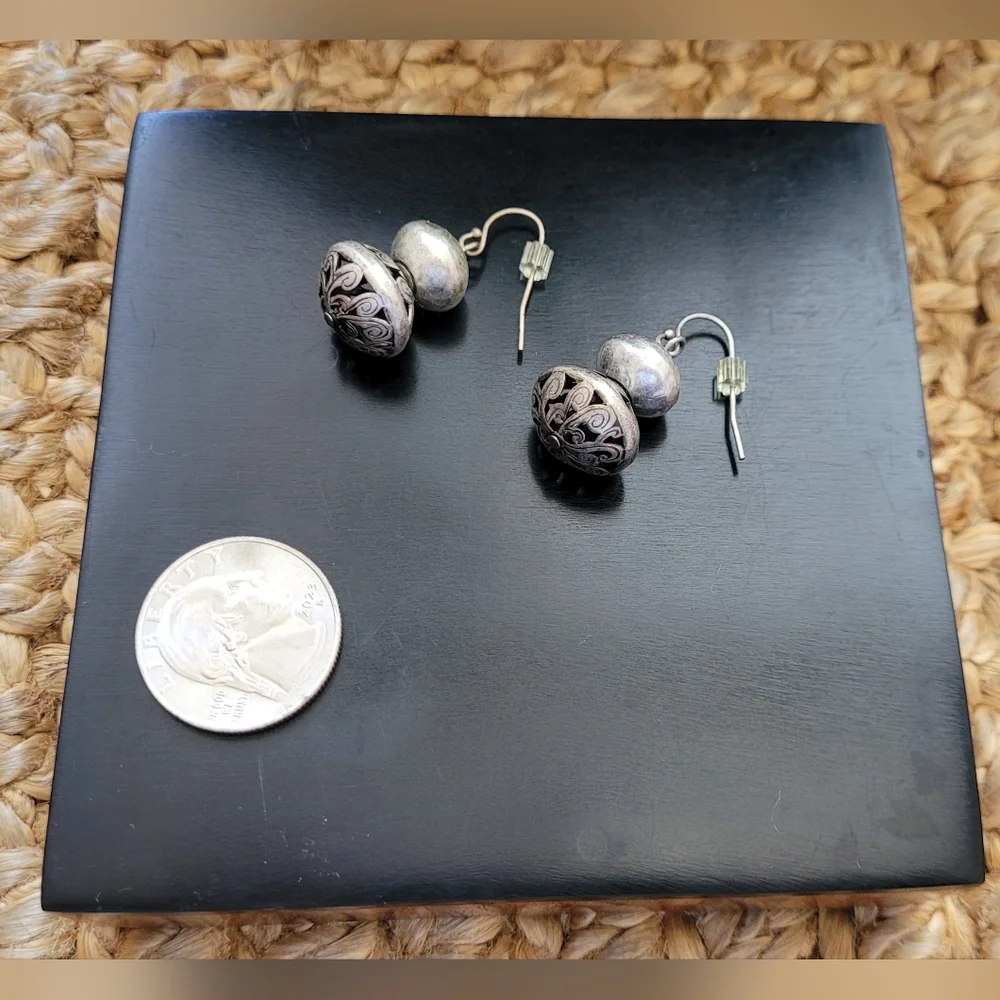 Vtg Silver Toned Stacked Bead Dangle Earrings